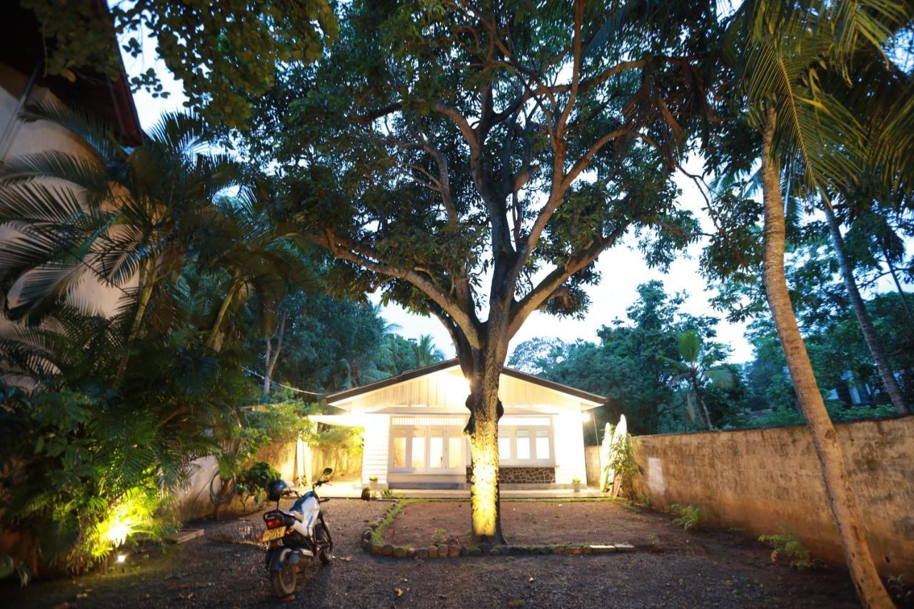 Hotel Mahagedara Dikwella Sur Exterior foto